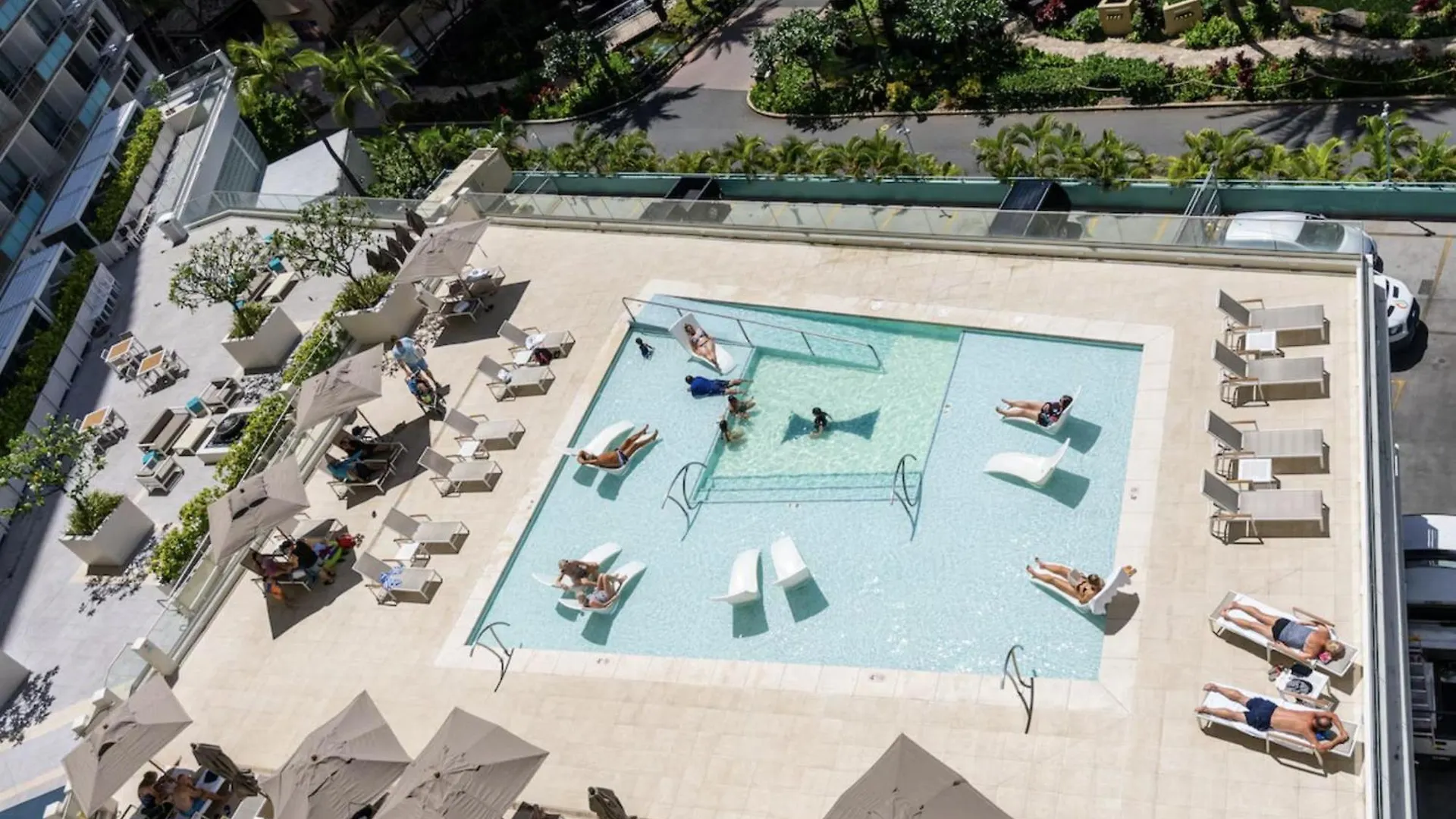 Newly Renovated Oceanview Luxe Stay With Free Parking 호놀룰루 0*,  미국